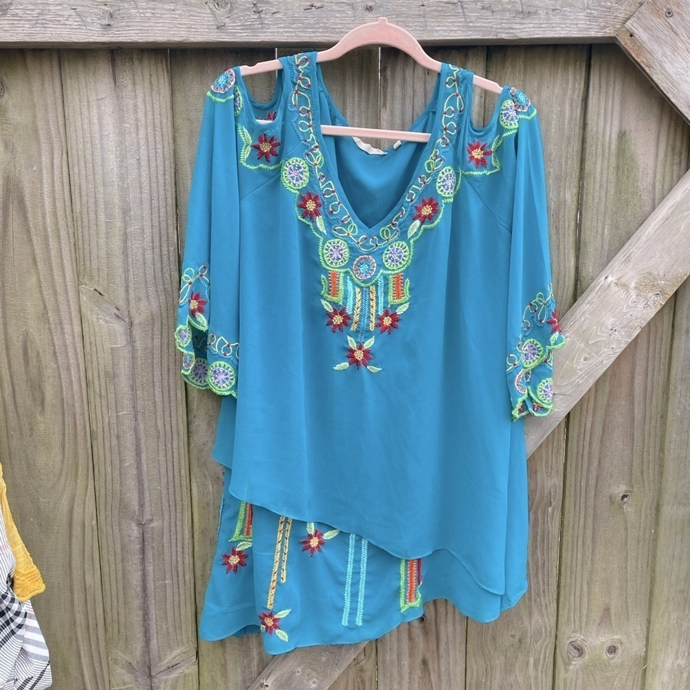 Soft Surroundings Teal Embroidered Cold-Shoulder Boho Top